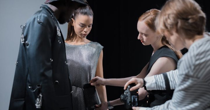 Otkrivanje svoje ženstvenosti: Izbor odevnih detalja koji vas definišu