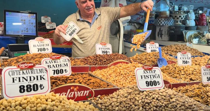 Ukusi tradicije i prozori u daleke predele